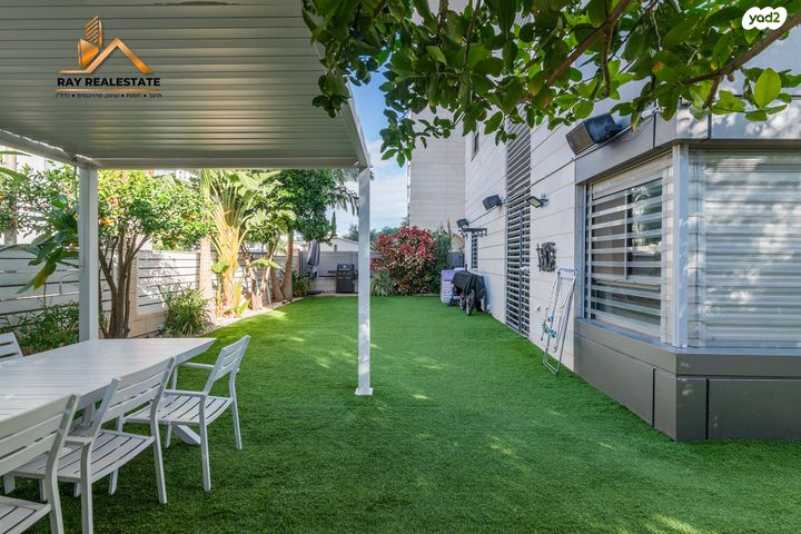 דירת גן, הנחשול, נאות רבין, יבנה