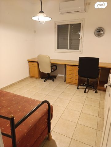 בית פרטי/ קוטג', צאלים, שירת הכפר, כפר ורדים