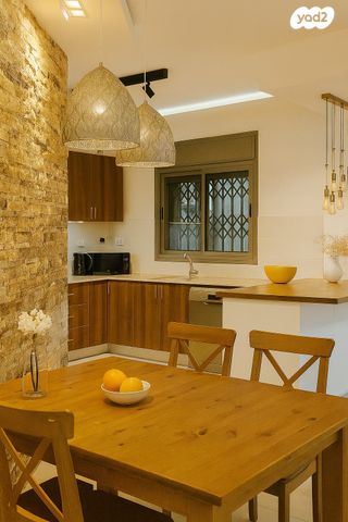 דירת גן, מצדה, אורנים, מעלות תרשיחא