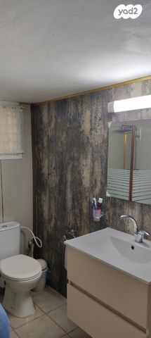 דירת גן, גוש עציון, קרית שמואל, טבריה