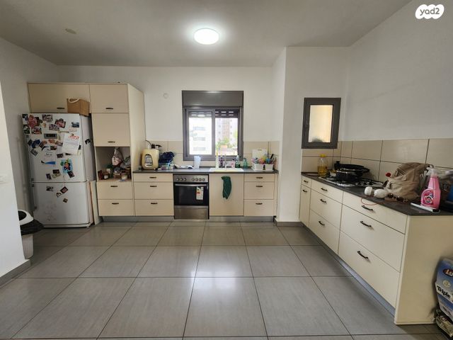 דירה, אודם 9, אבני חן, חריש