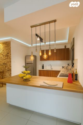 דירת גן, מצדה, אורנים, מעלות תרשיחא