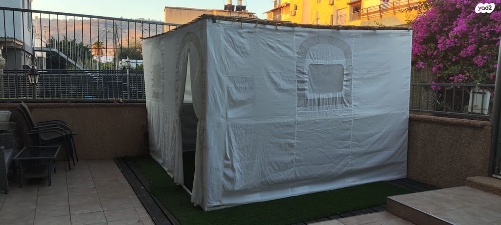 דירת גן, גוש עציון, קרית שמואל, טבריה