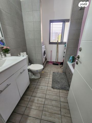 דירה, אודם 9, אבני חן, חריש