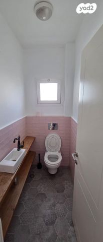 דירת גן, הרצליה