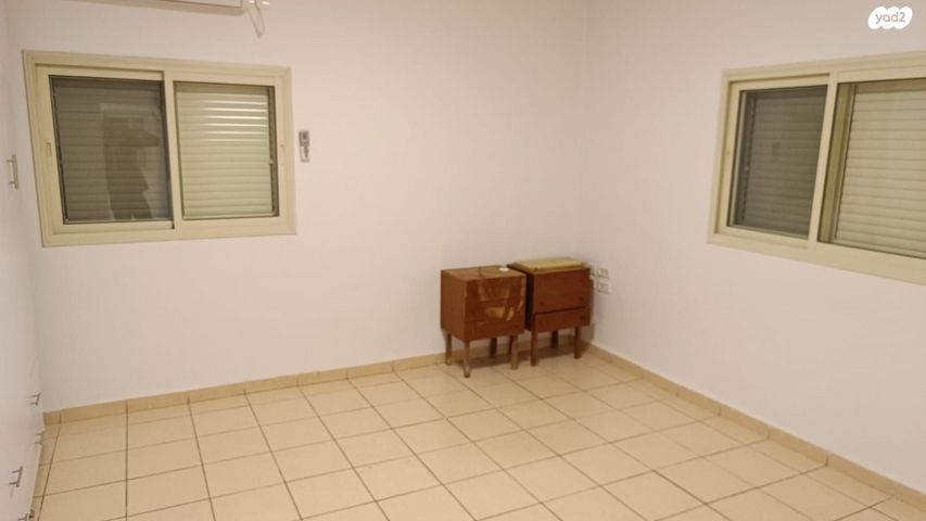 בית פרטי/ קוטג', דרך רמתיים, הוד השרון