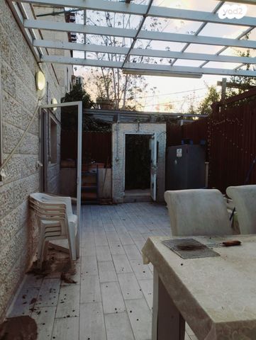 דירת גן, יוסי בן יועזר, קטמונים, ירושלים