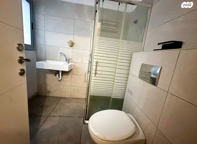 דירה, שדרות ירושלים, תל יהודה, רמת גן