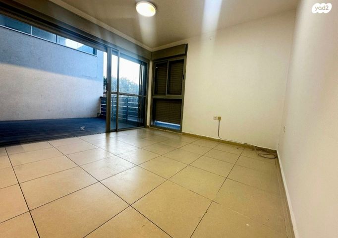 דירה, שדרות ירושלים, תל יהודה, רמת גן