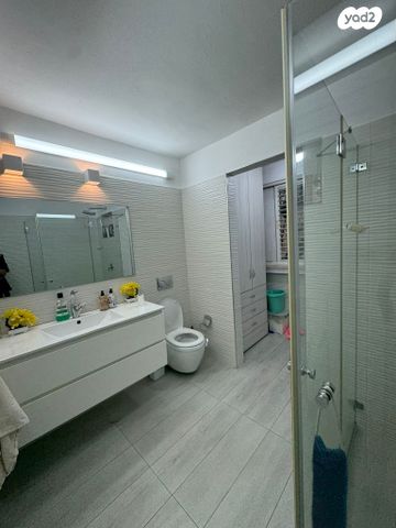 דירה, יצחק שדה, יד אליהו, תל אביב יפו