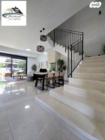 דו משפחתי, השמחה, שרונה, כפר יונה