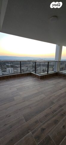 גג/ פנטהאוז