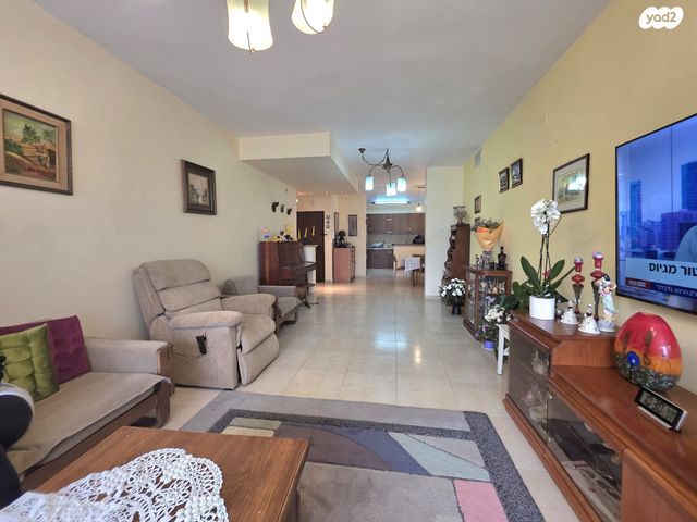 דירה, לוין אפשטיין, ב' / צפון מערב העיר, רחובות