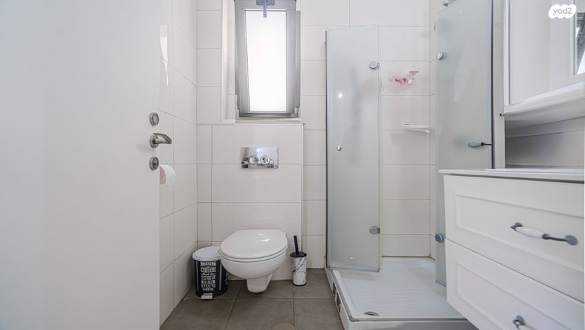 דירה, שדרות עמק יזרעאל, שקמים ואגמים, אשקלון