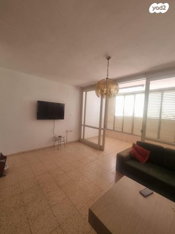 שדרות ירושלים 