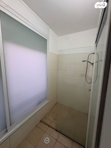 דירה, משה בילינסון, קרית חיים מזרחית, חיפה