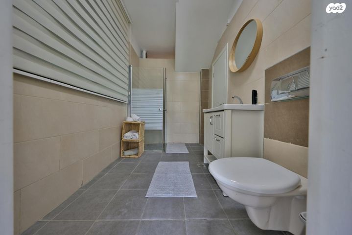 גג/ פנטהאוז, הרצל 125, עין שרה, נהריה