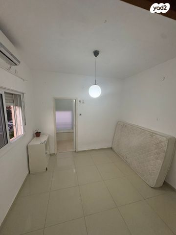 דירה, משה בילינסון, קרית חיים מזרחית, חיפה