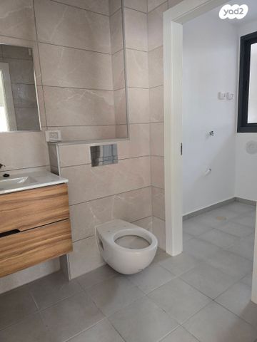 דירה, יערות הכרמל, נופי בן שמן, לוד