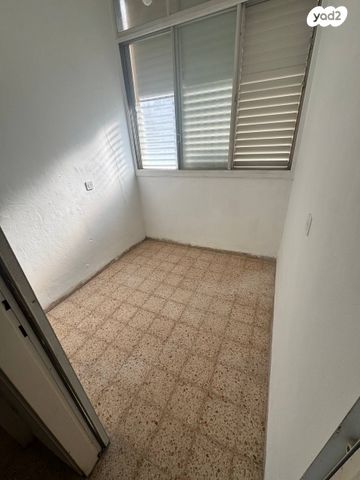 דירה, שבטי ישראל, מרכז העיר, סביניה, הוותיקה, קרית ביאליק