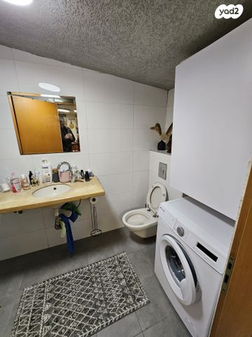 דירת גן, הפלמ"ח, הל"ה, גבעתיים