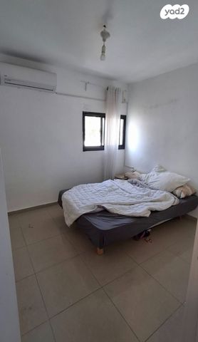 דירה, מדרגות שוקרי, העיר התחתית, ואדי סאליב, חיפה