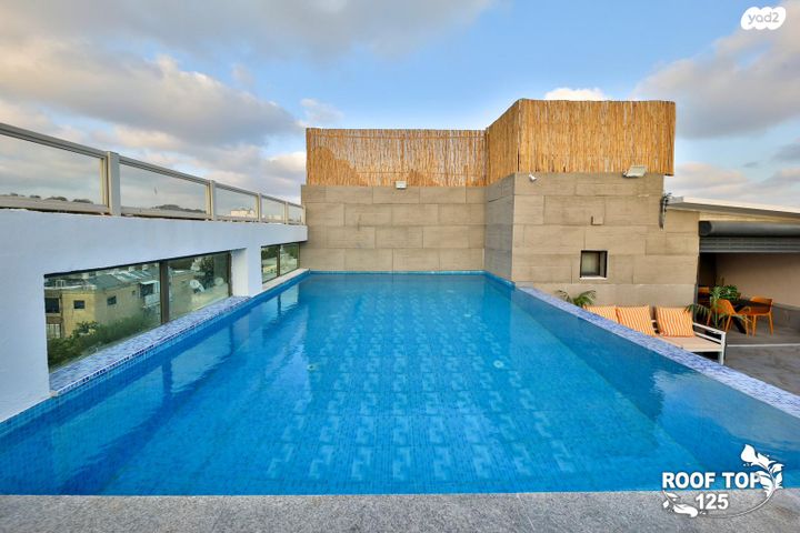 גג/ פנטהאוז, הרצל 125, עין שרה, נהריה