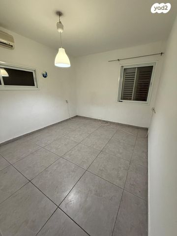 דירה, שדרות פנחס ספיר, קרית ים