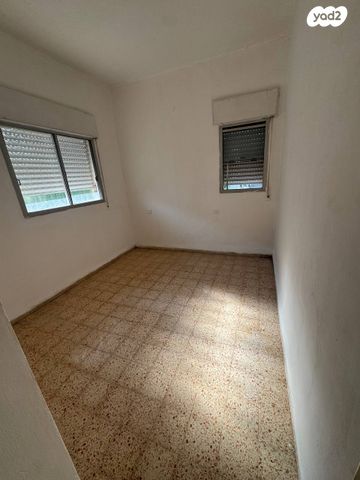 דירה, שבטי ישראל, מרכז העיר, סביניה, הוותיקה, קרית ביאליק