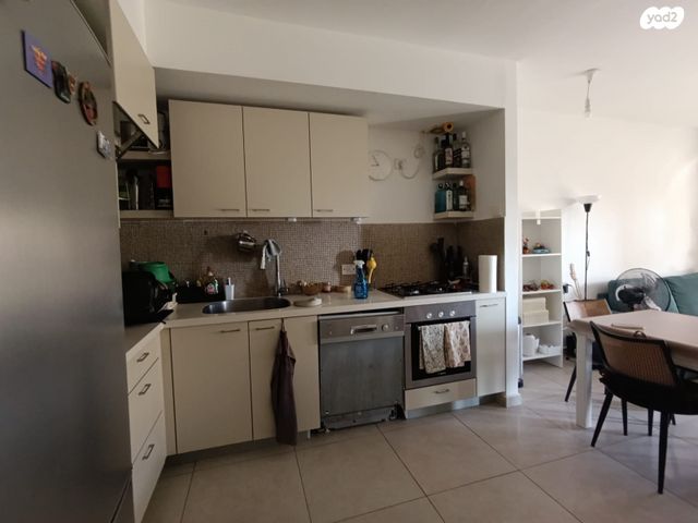 שדרות הנשיא השישי 