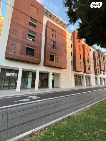 דירה, שדרות ירושלים 131, תל אביב יפו