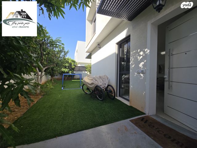 דו משפחתי, השמחה, שרונה, כפר יונה