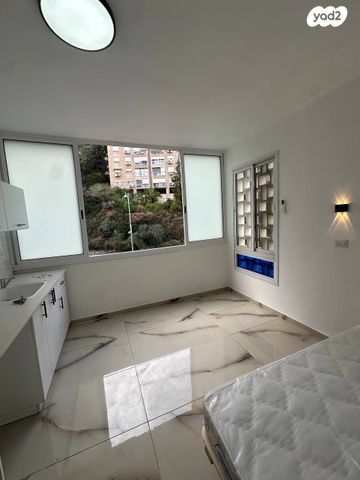 שדרות אליהו גולומב 15