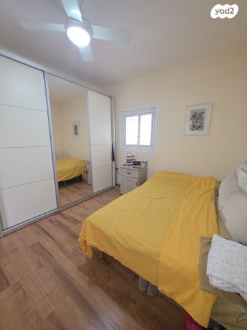 דירה, לוין אפשטיין, ב' / צפון מערב העיר, רחובות