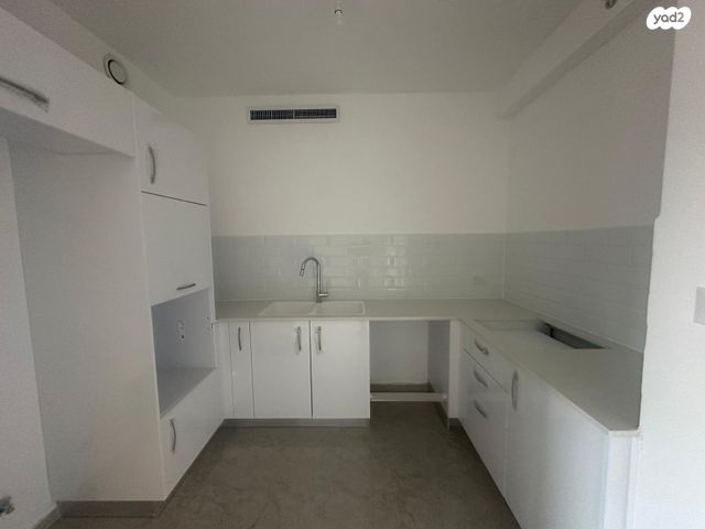 חוזה סן מרטין 23