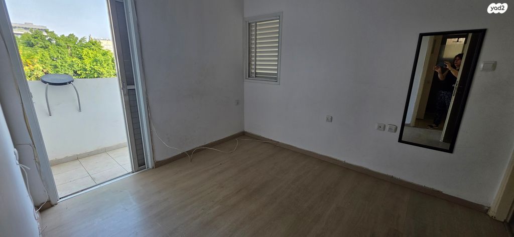 דירה, יד שלום 47, רמת גן