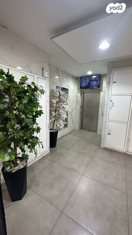 דירה, הרצל, ראשון לציון