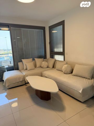 דירה, הרצליה ב', הרצליה