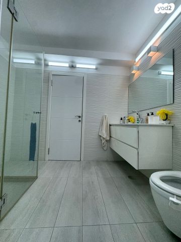 דירה, יצחק שדה, יד אליהו, תל אביב יפו