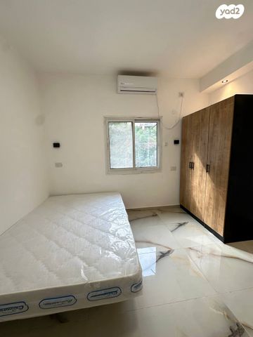 שדרות אליהו גולומב 15