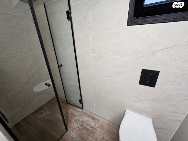 דירה, נגבה, עמידר, בת ים