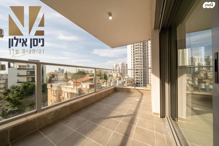 מונטיפיורי 12