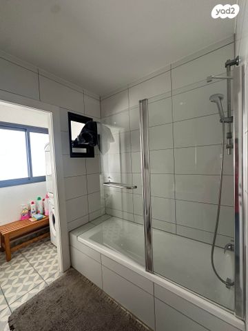 דירה, שושנה דמארי, נווה זמר, רעננה