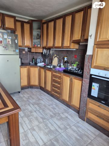 דירה, רא"ל חיים ברלב 11, היובל, שרונה, רחובות