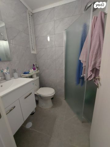 דירה, אבישור, ערד