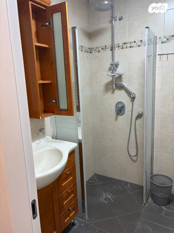 דירה, מנחם בגין 6, חצור הגלילית