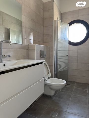 דירה, נווה זמר, רעננה