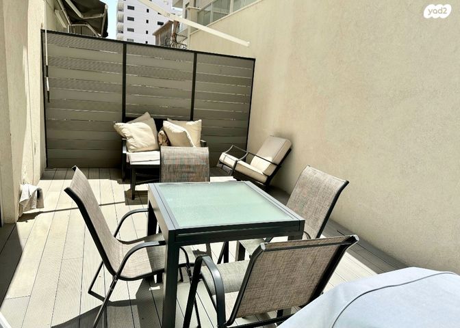 דירה, שדרות ירושלים, תל יהודה, רמת גן