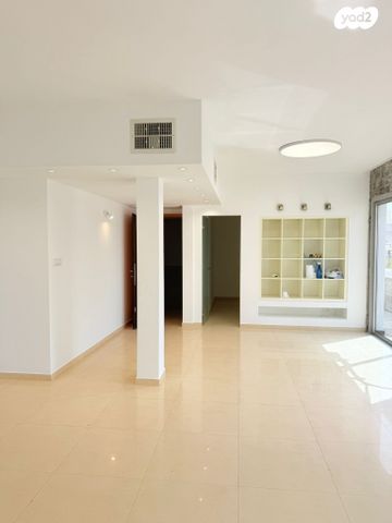 גג/ פנטהאוז, כינרת, רובע י"א, אשדוד