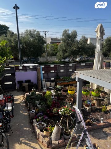 יחידת דיור, משה שרת, קרית בנימין, קרית אתא